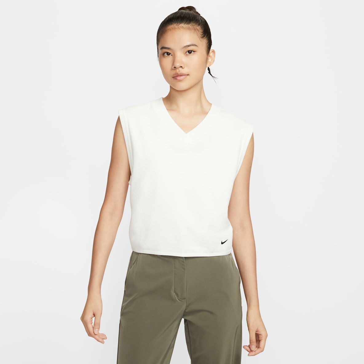 NIKE GOLFナイキ ゴルフ ベスト ジャケットｖネック ウェアー 黒 L NIKE GOLFナイキ ゴルフ ベスト ジャケットvネック ウェアー 黒